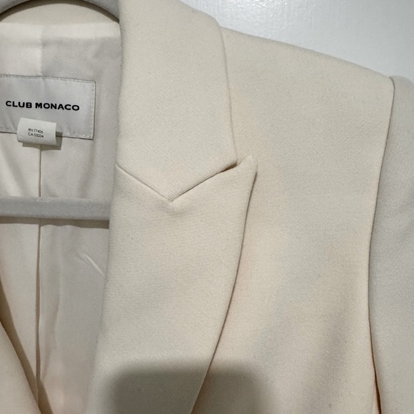 Club Monaco Cream Women’s Tuxedo Blazer - Picture 5 of 7